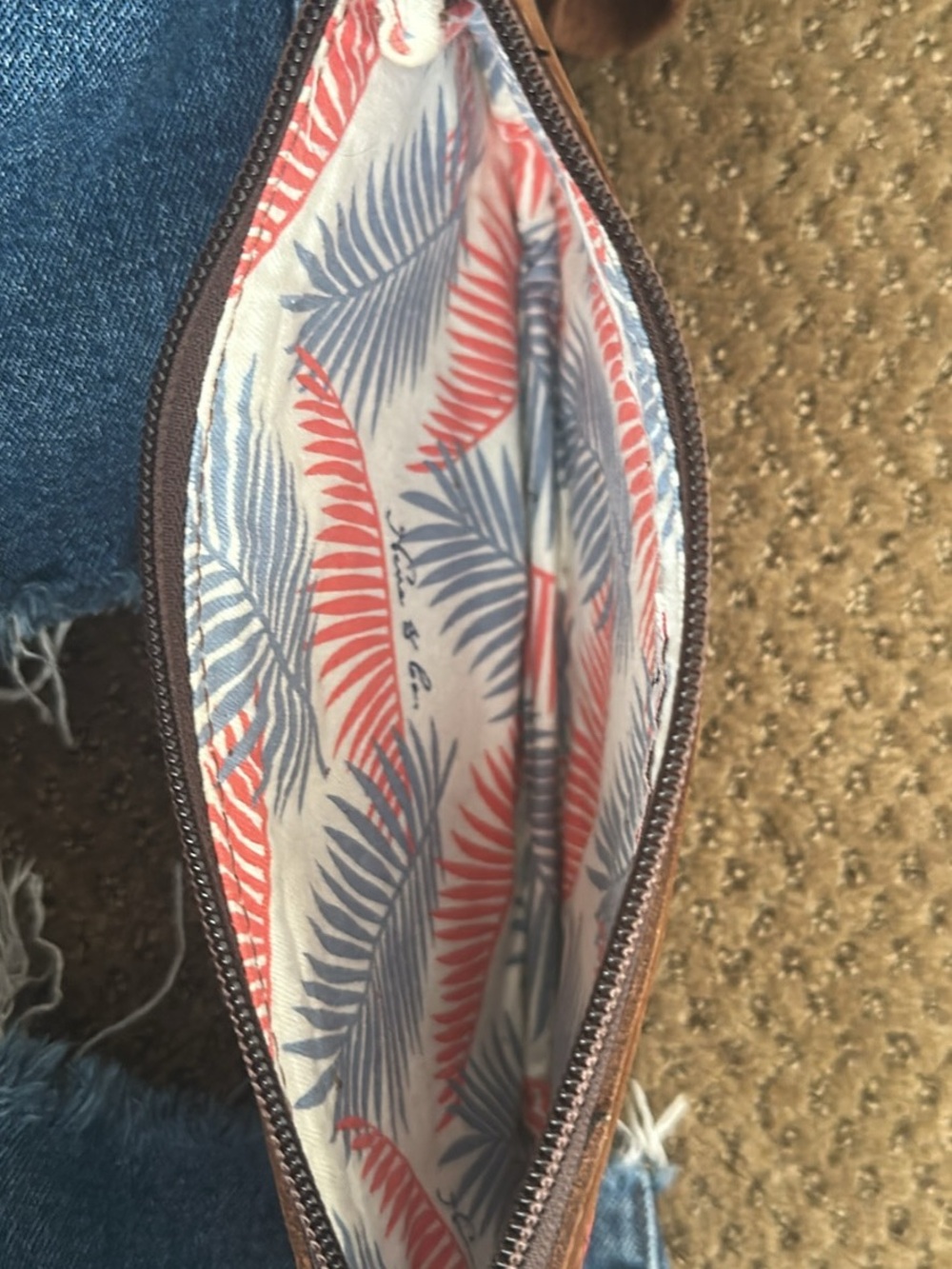 Nena & Co Woven Pattern Wristlet with Brown Trim - Picture 5 of 5